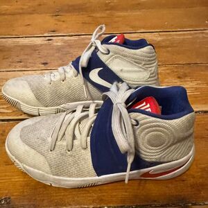 Nike Shoes Youth 5.5 Y Kyrie 2 GS‎ USA Lace Up Sneakers 826673-164 White Mesh